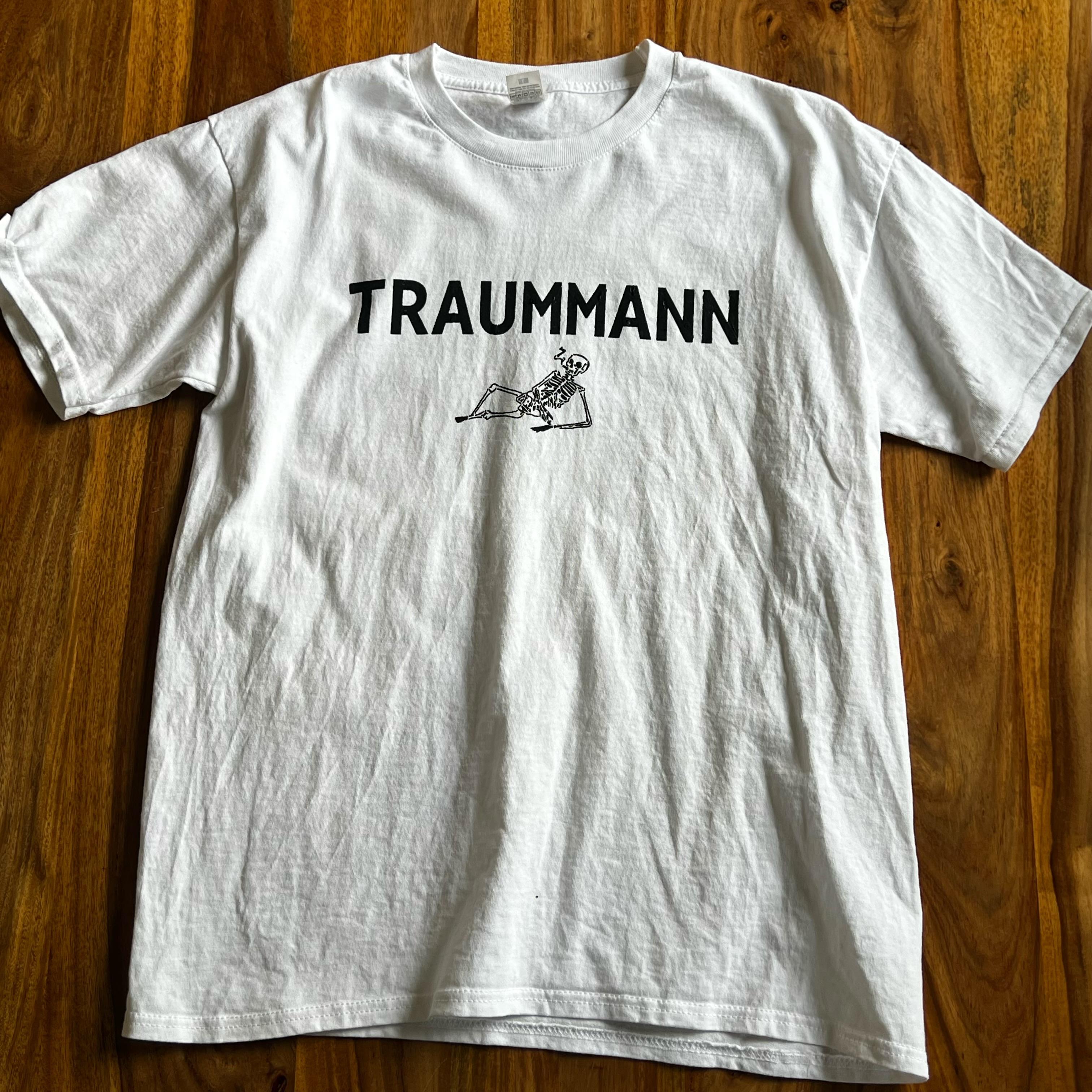 Traummann Shirt Größe L | Weiß | Schwarzer Fleck